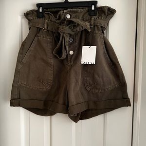 Zara paper bag shorts size 6